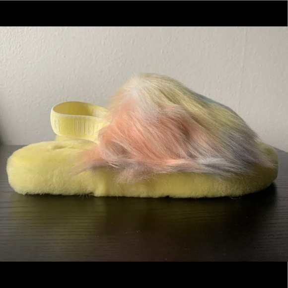 Ugg WOMENS FLUFF YEAH SLIPPER SLIDE TIE DYE YELLOW NEW Multiple Sizes‎ # sandal - Picture 1 of 5